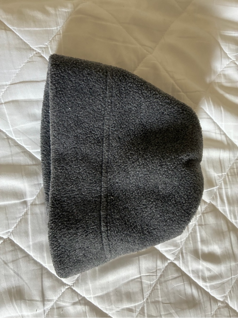 Men's Black Fleece Beanie - Classic Warm Winter Hat